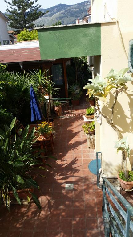 Apartment In A Villa A Mondello Zewnętrze zdjęcie
